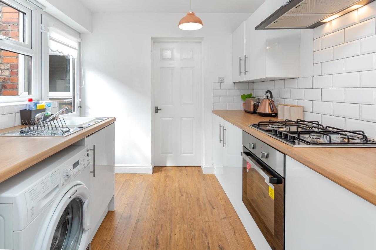 The World Famous Henderson House Free Parking Apartment Liverpool Ngoại thất bức ảnh
